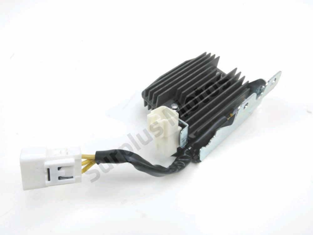 REGULATEUR DE TENSION