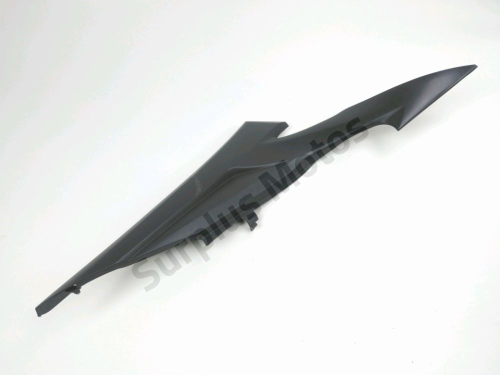 CACHE LATERAL GAUCHE