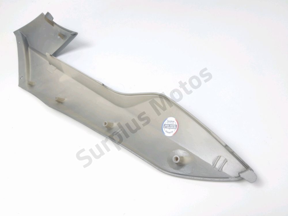 FLANC CARENAGE DROIT