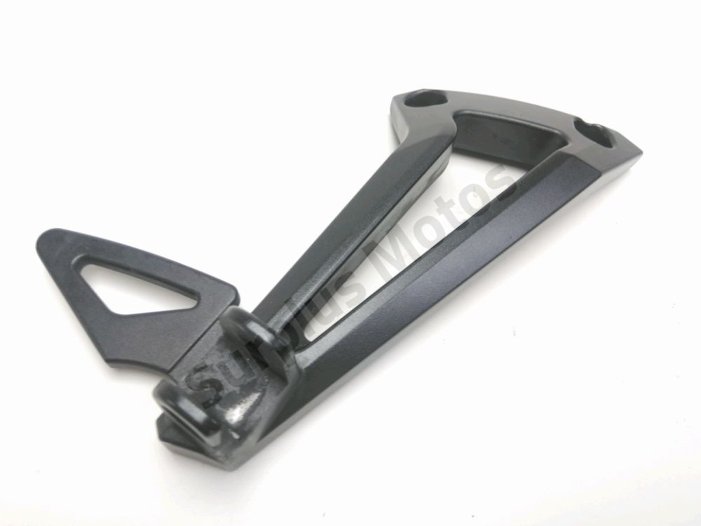 PLATINE ET REPOSE PIEDS ARRIERE DROIT