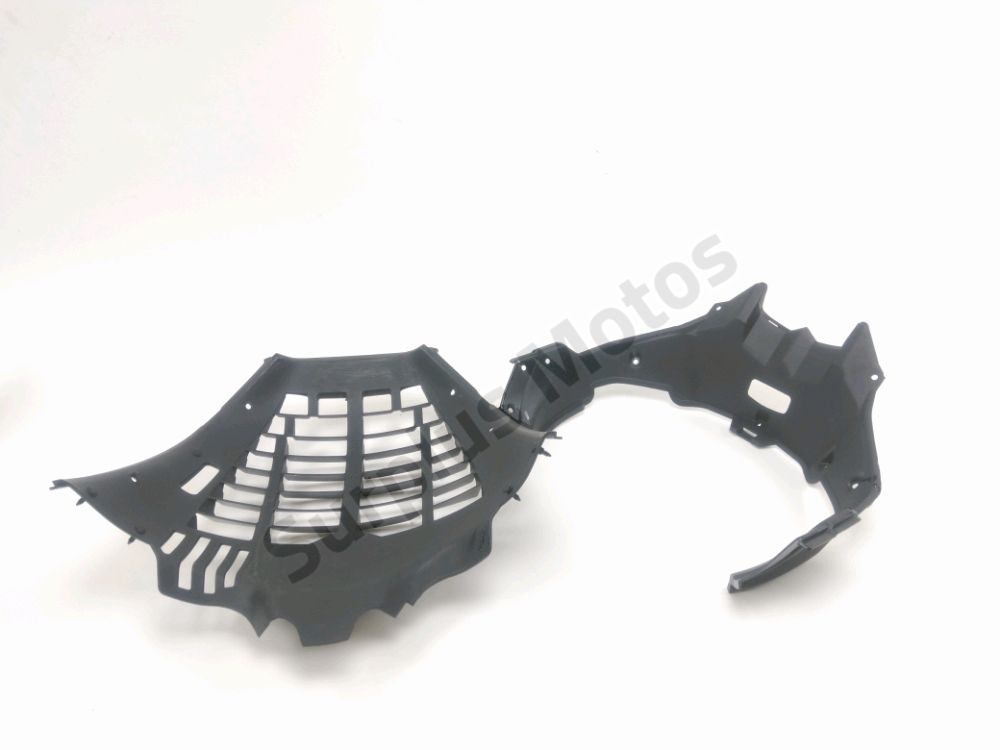 GRILLE DE RADIATEUR