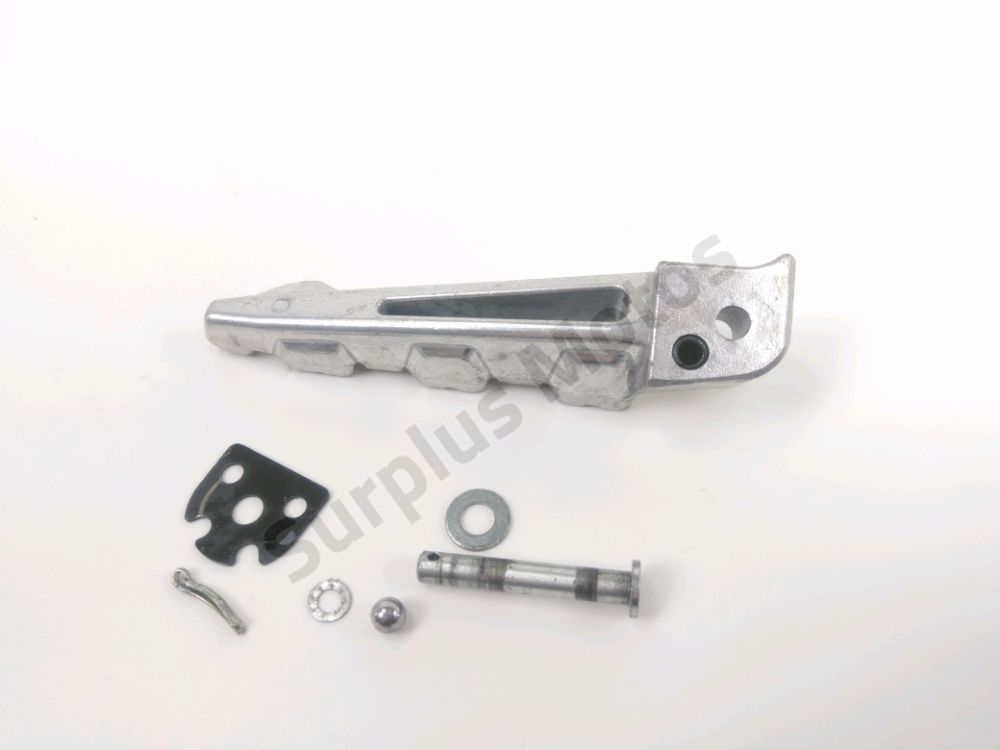 REPOSE PIEDS ARRIERE DROIT