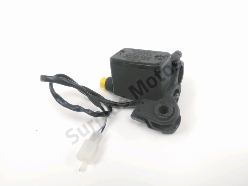 MAITRE CYLINDRE FREIN AR COMPLET