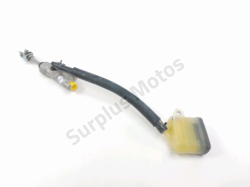 MAITRE CYLINDRE FREIN AR COMPLET