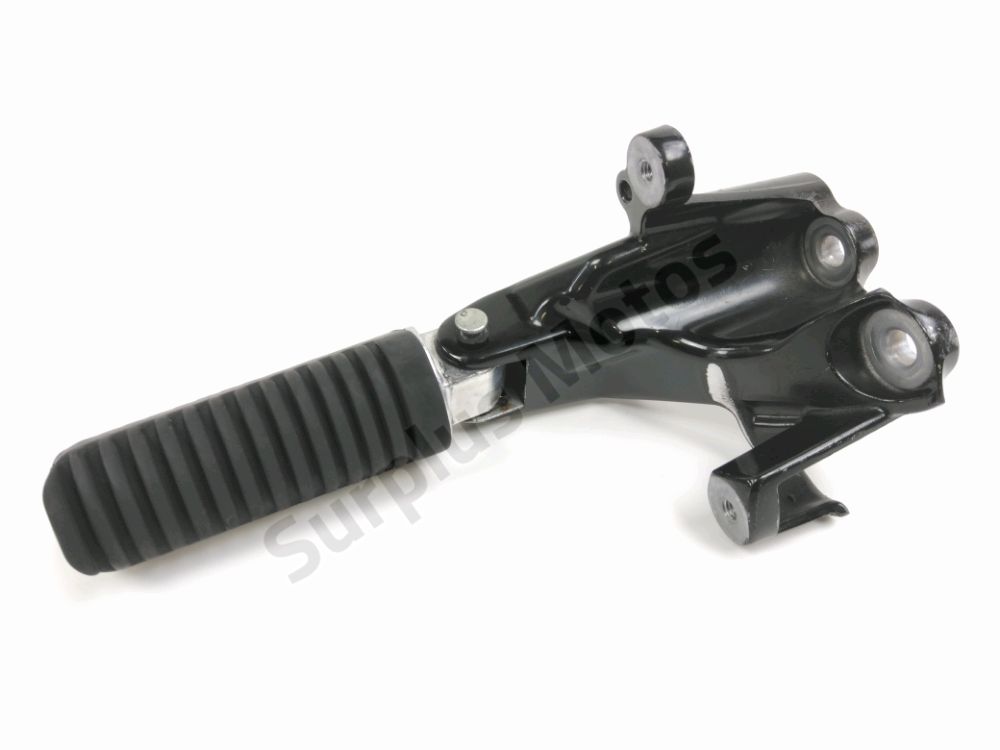 Platine et repose pieds arriere gauche