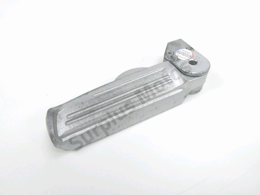 Repose pieds arriere gauche