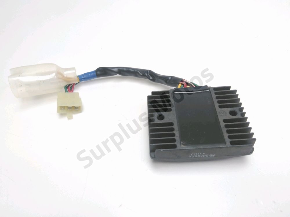 REGULATEUR DE TENSION