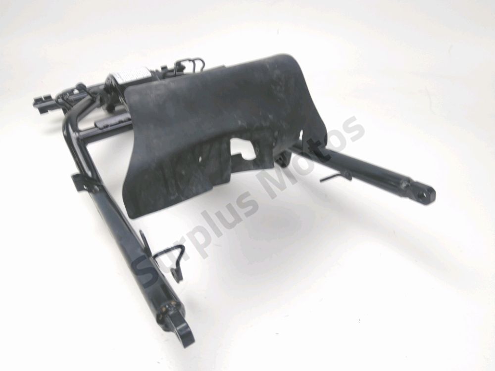 BOUCLE CADRE ARRIERE