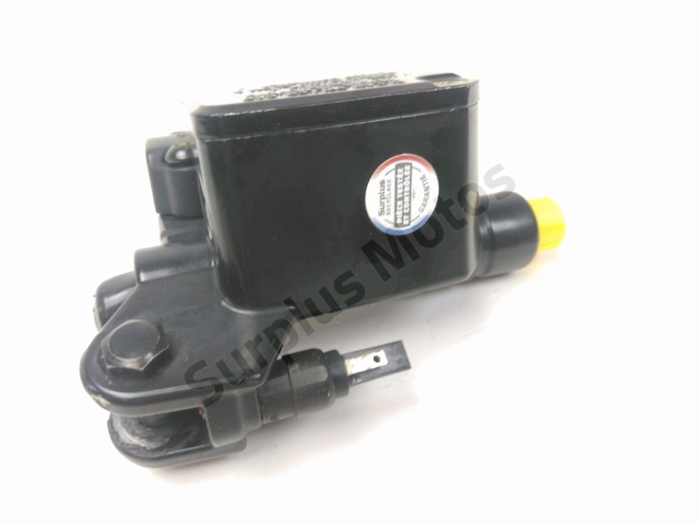 Maitre cylindre frein av complet