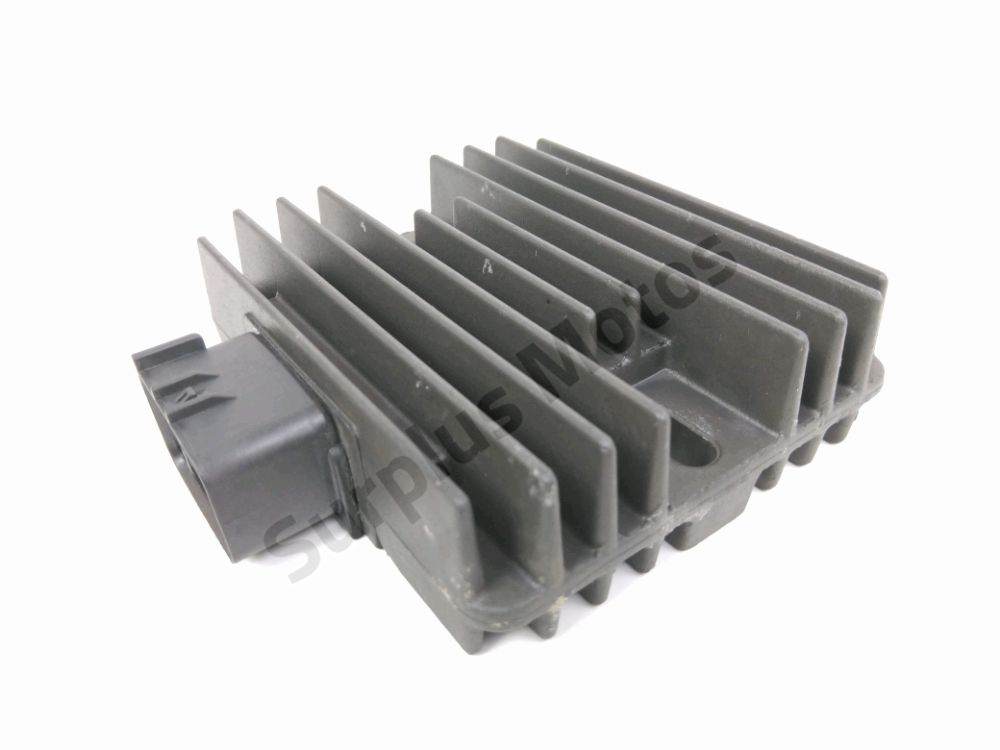 Regulateur de tension