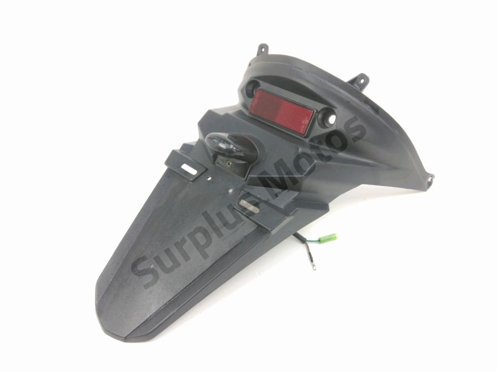 Support de plaque et eclairage