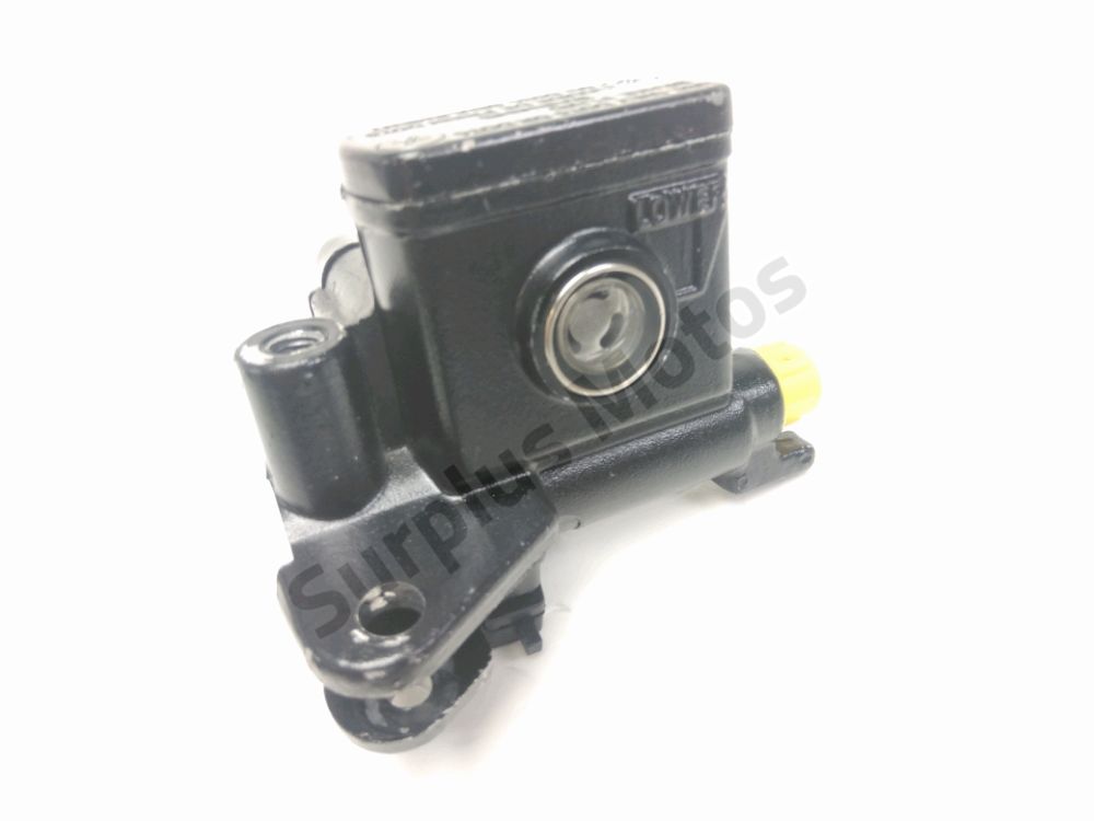 MAITRE CYLINDRE FREIN AV COMPLET