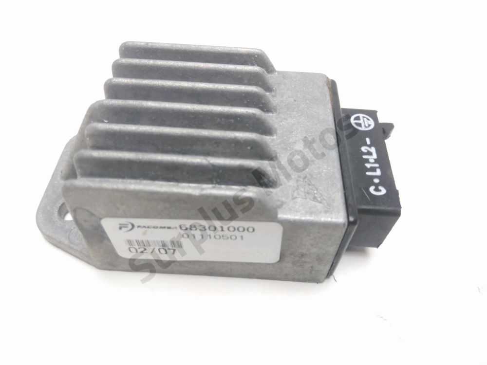 REGULATEUR DE TENSION