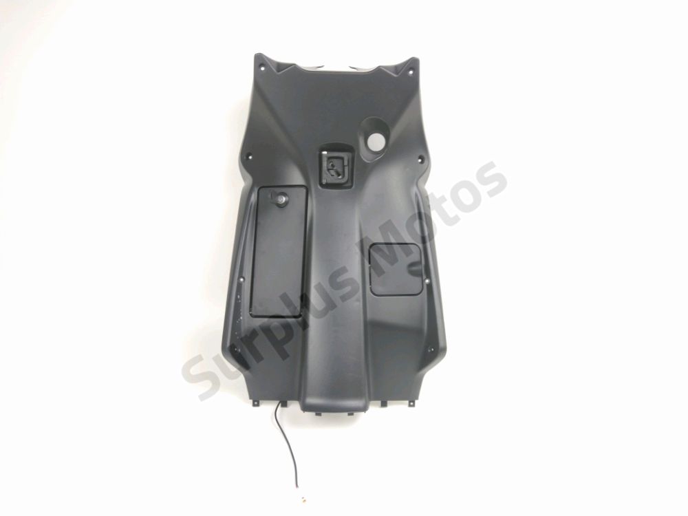 Tablier avant scooter