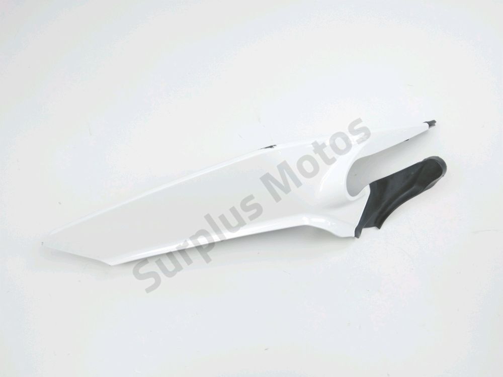 CARENAGE ARRIERE GAUCHE