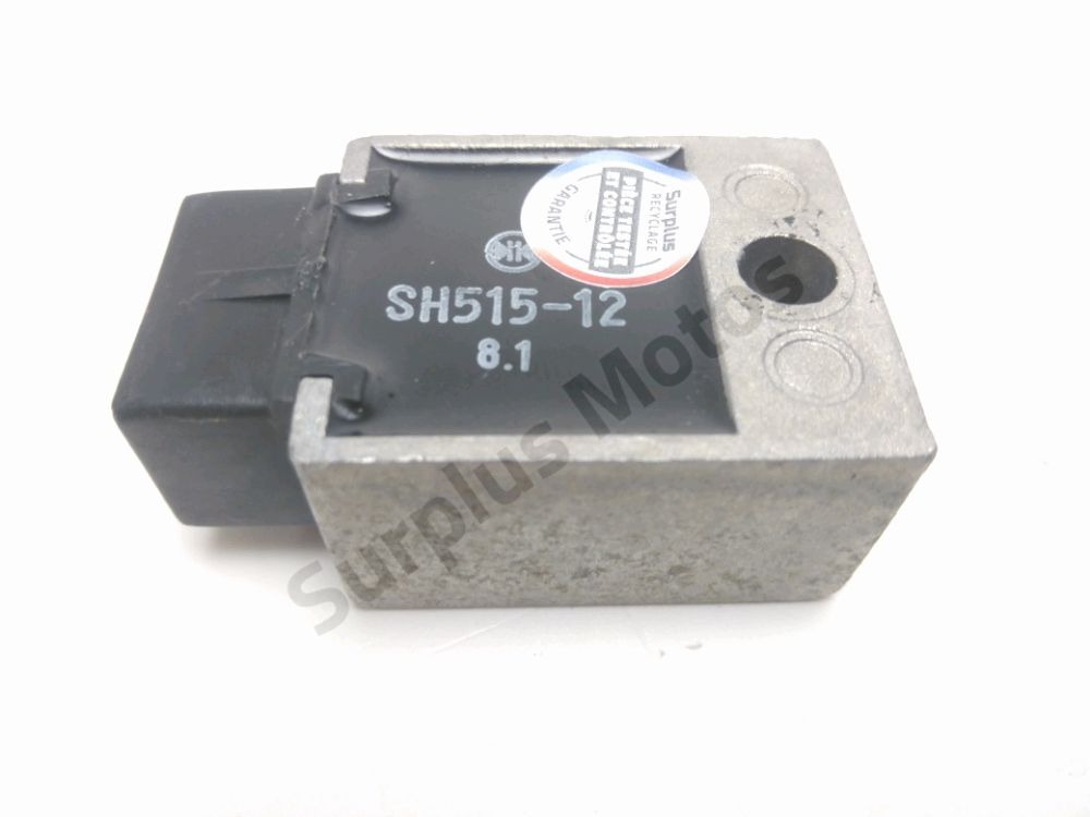 REGULATEUR DE TENSION