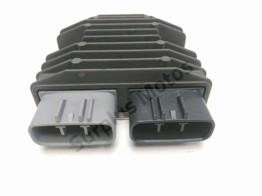 Regulateur de tension