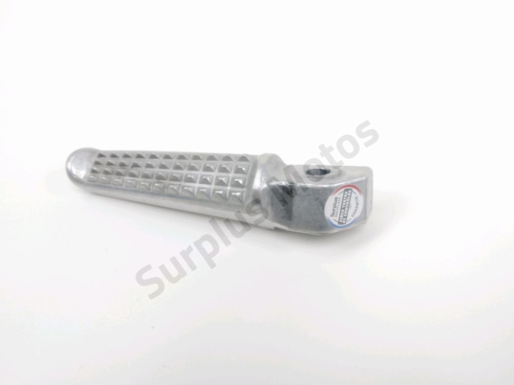 Repose pieds arriere gauche