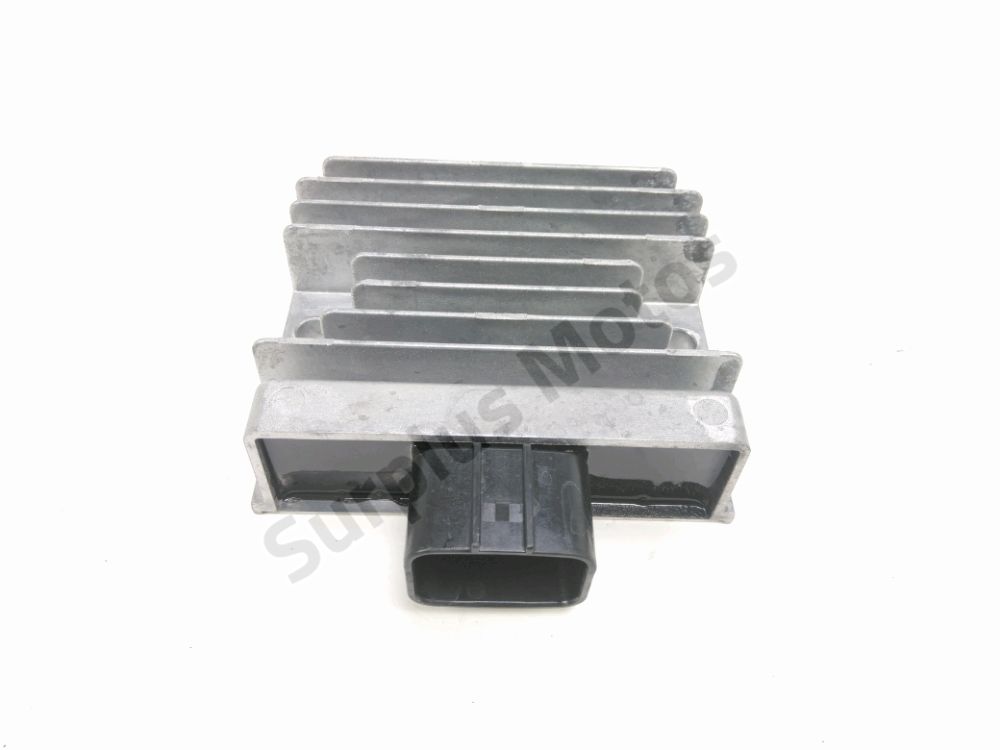Regulateur de tension