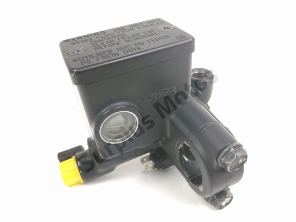 Maitre cylindre frein av complet