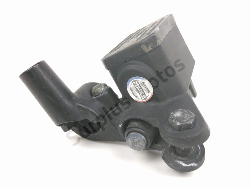 MAITRE CYLINDRE FREIN AV COMPLET