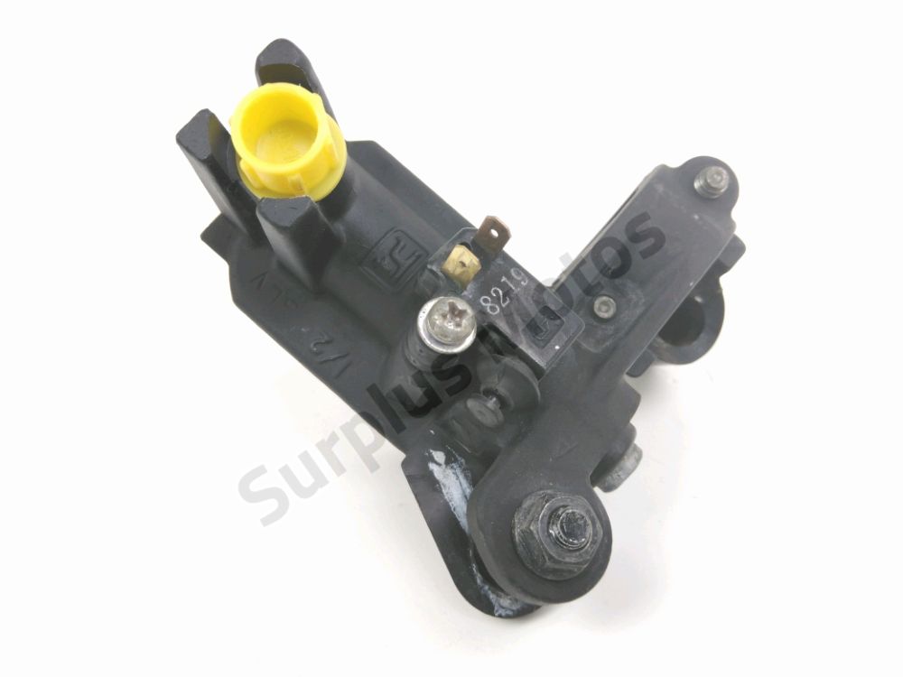 MAITRE CYLINDRE FREIN AV COMPLET