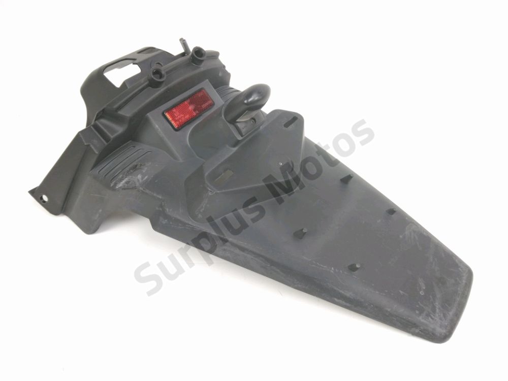 SUPPORT DE PLAQUE ET ECLAIRAGE