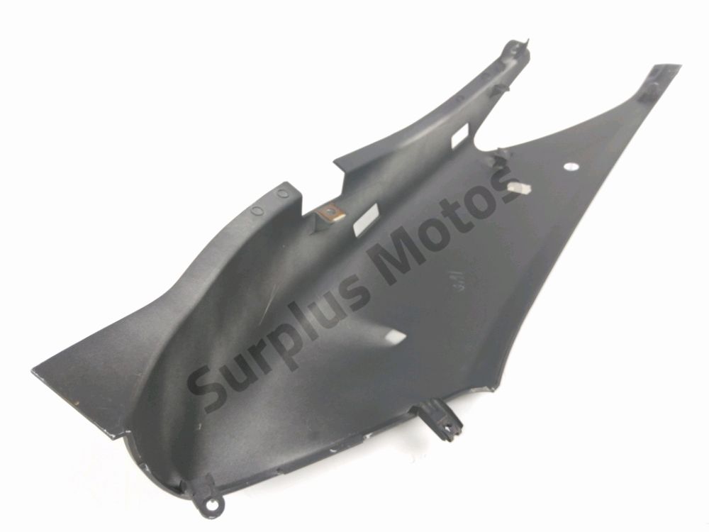 CARENAGE ARRIERE DROIT