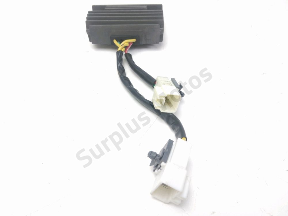 REGULATEUR DE TENSION