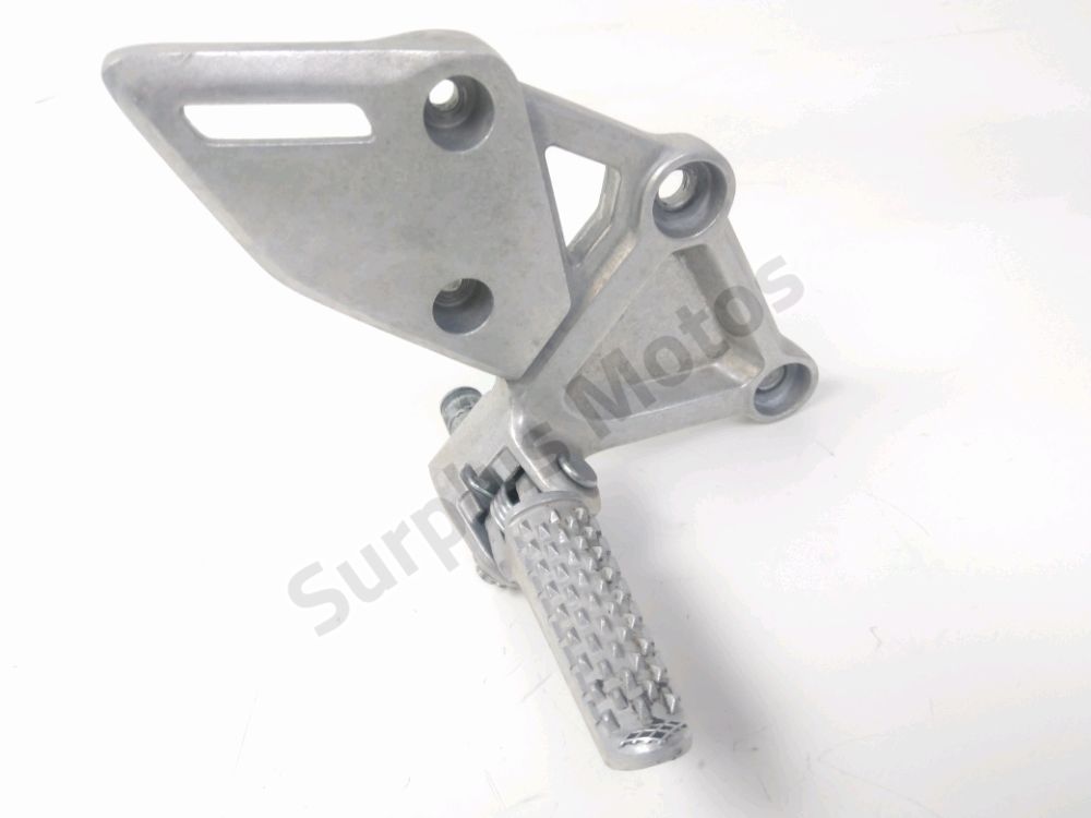 Platine avant droite complete