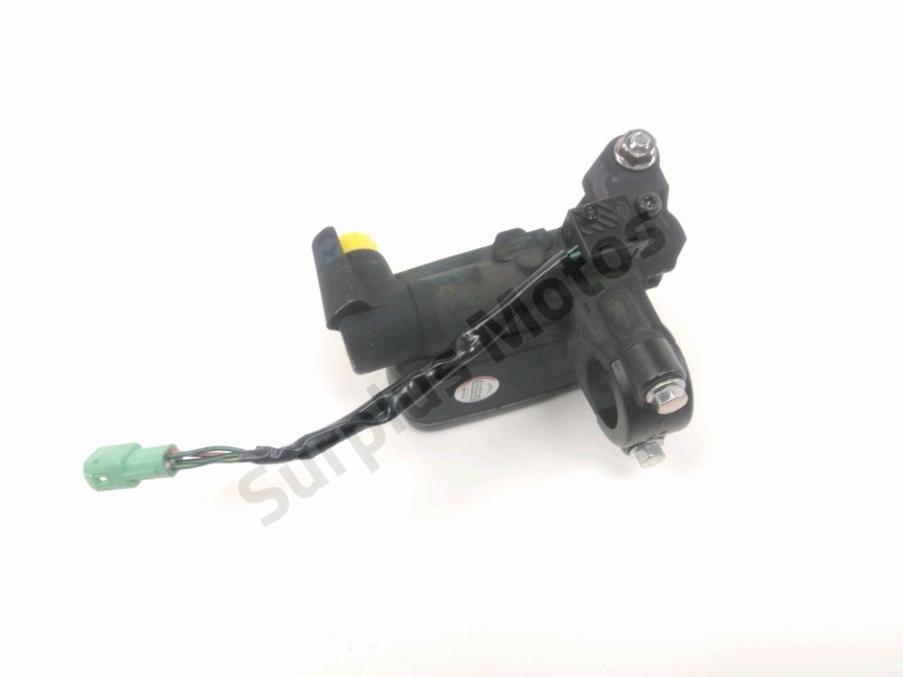 MAITRE CYLINDRE FREIN AR COMPLET