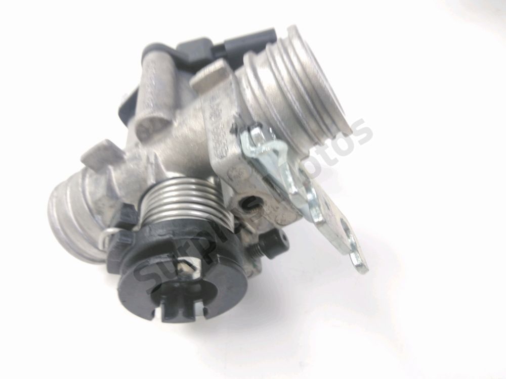 CORPS D'INJECTION DROIT