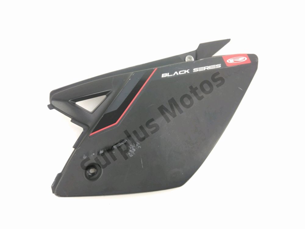 Carenage arriere gauche