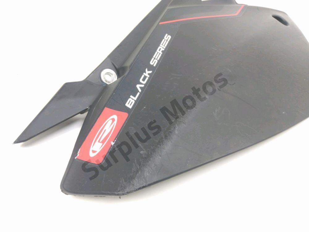 CARENAGE ARRIERE DROIT