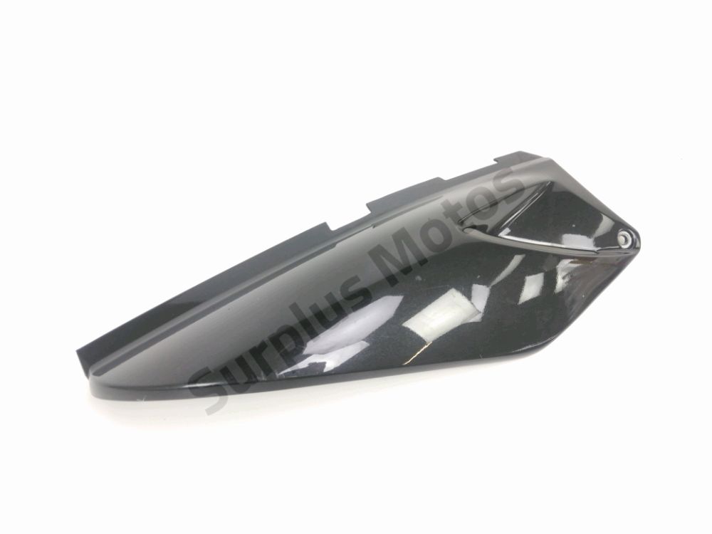 Carenage arriere droit