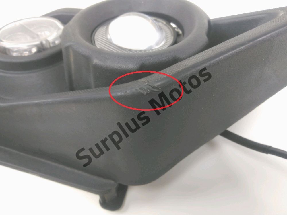 OPTIQUE AVANT GAUCHE