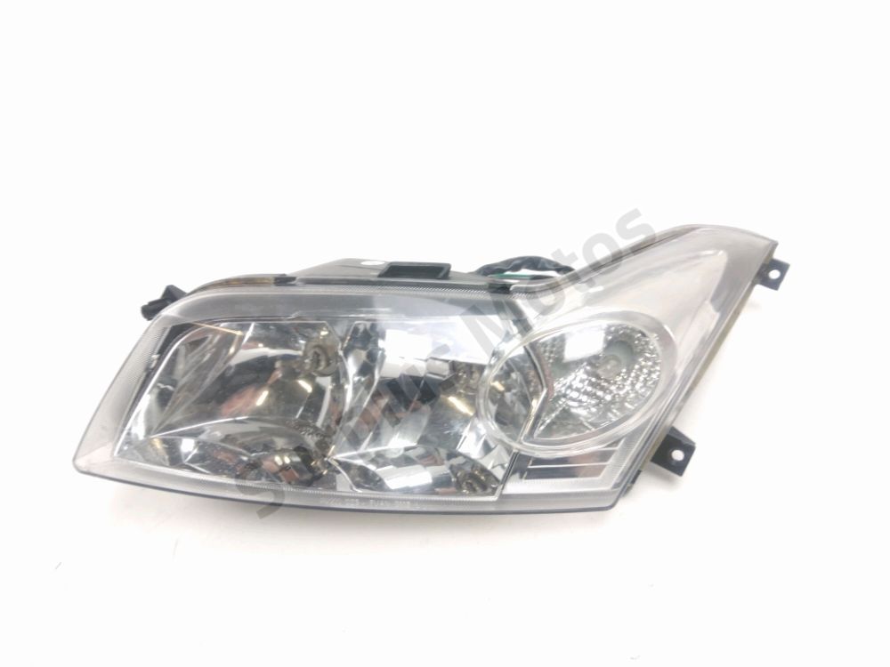 Optique avant gauche