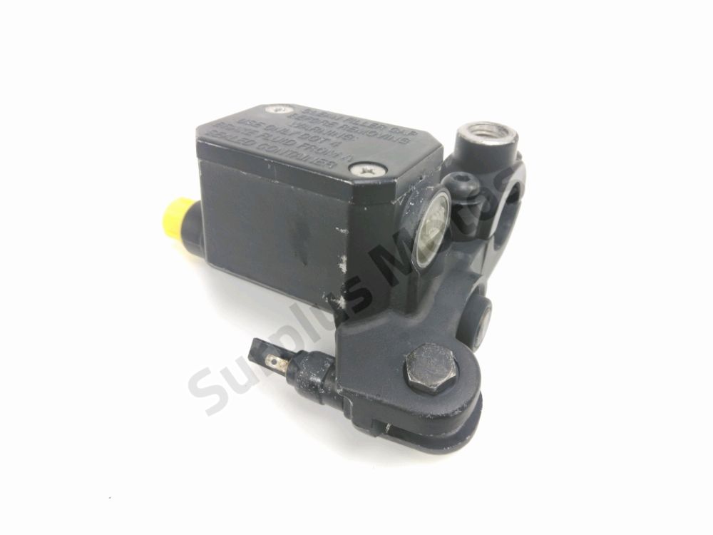 Maitre cylindre frein ar complet