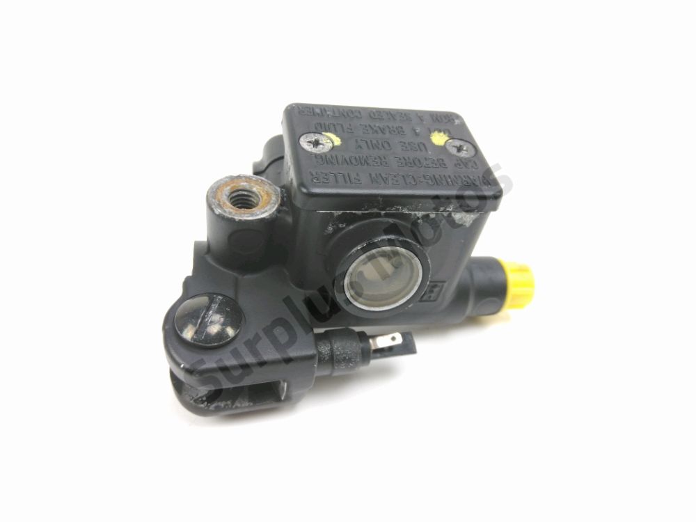 Maitre cylindre frein av complet