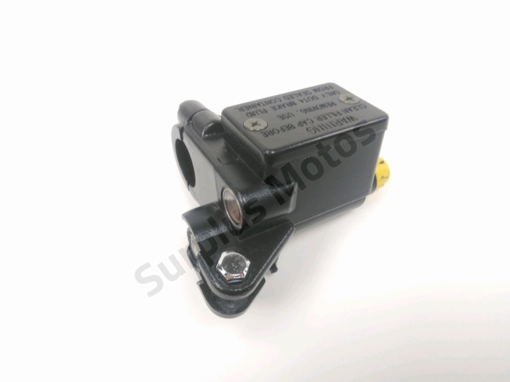 MAITRE CYLINDRE FREIN AV COMPLET