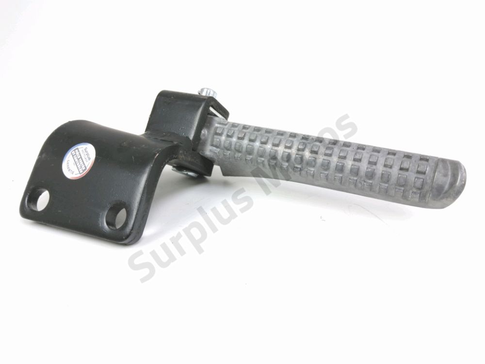 Repose pieds arriere gauche