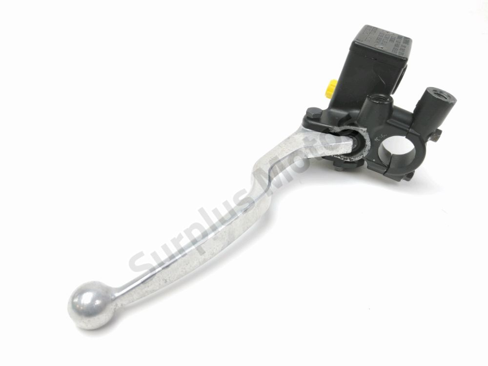 MAITRE CYLINDRE FREIN AR COMPLET