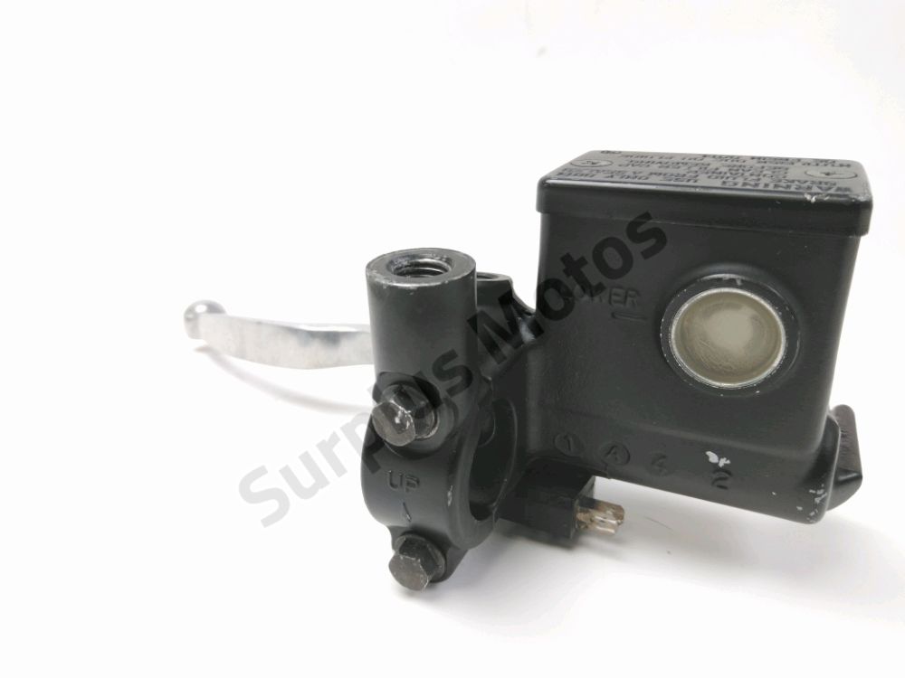 MAITRE CYLINDRE FREIN AR COMPLET