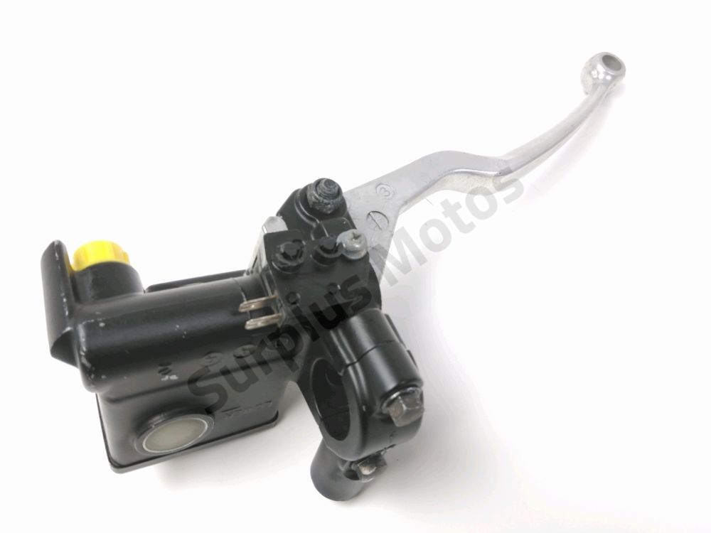 MAITRE CYLINDRE FREIN AR COMPLET