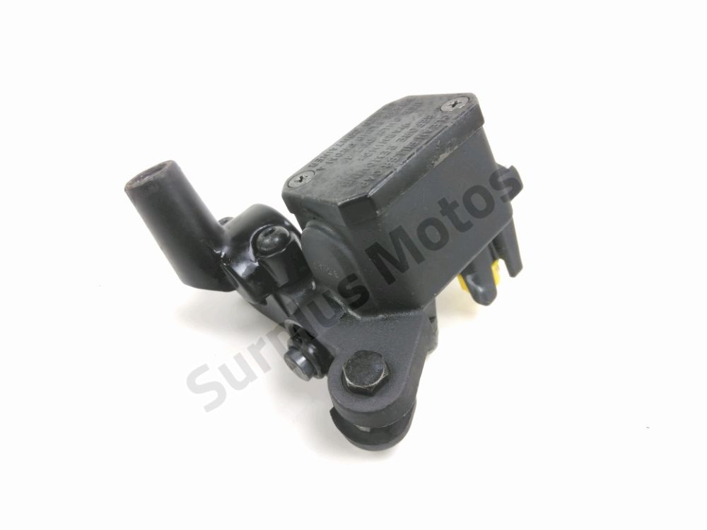 Maitre cylindre frein ar complet