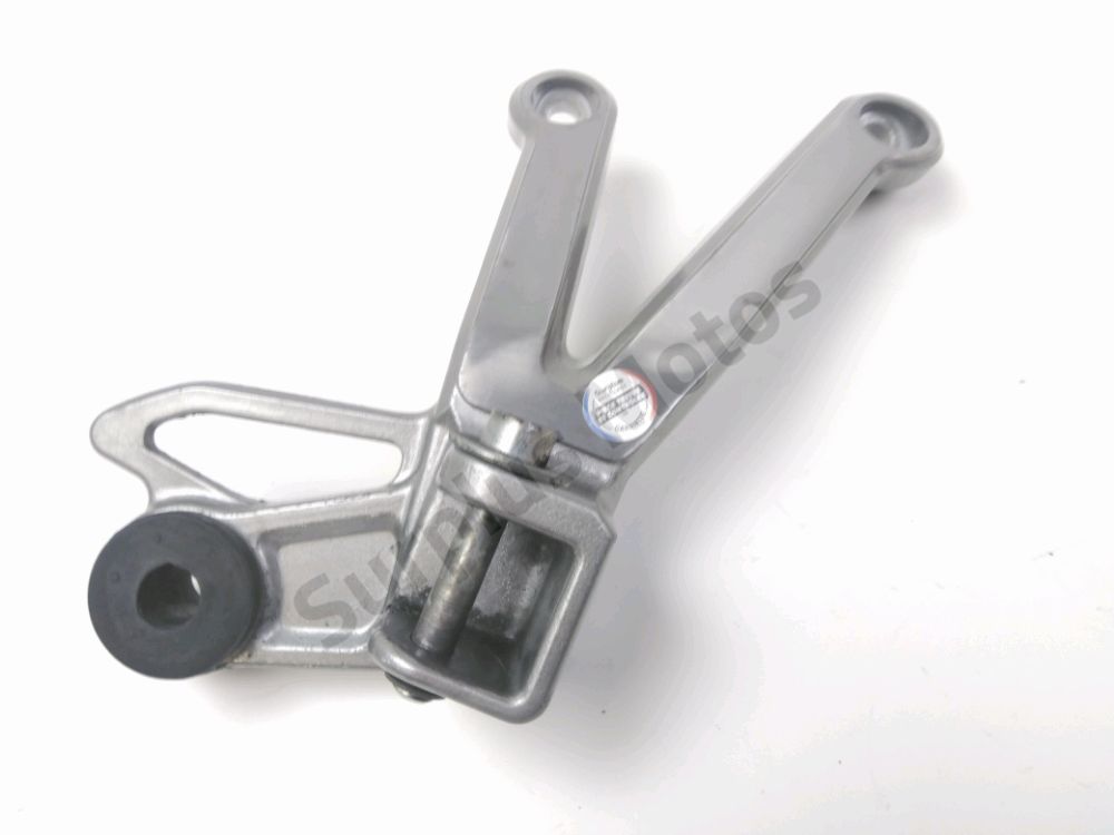 Platine arriere droite complete