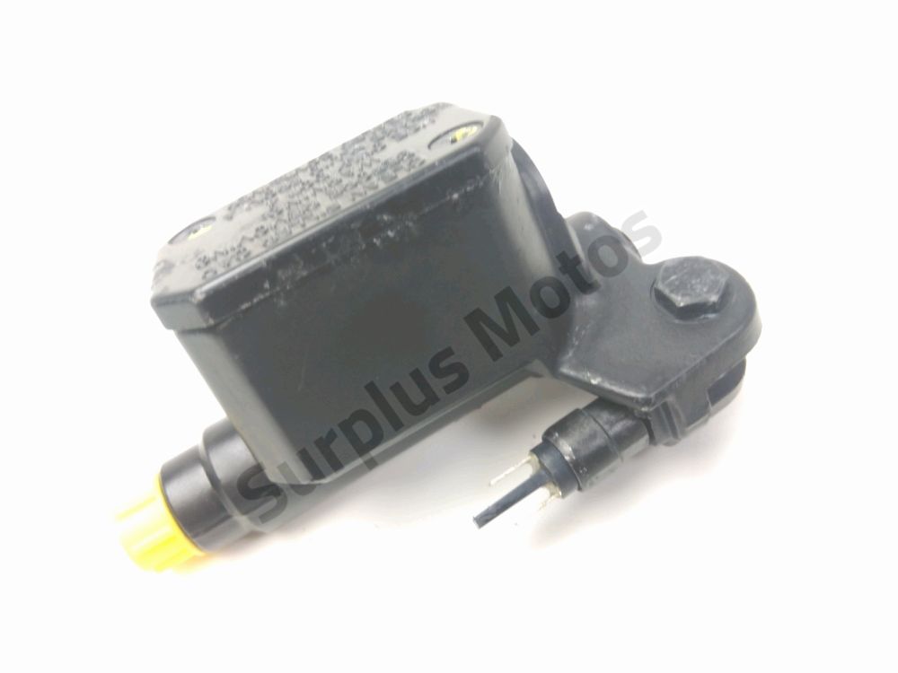 Maitre cylindre frein ar complet