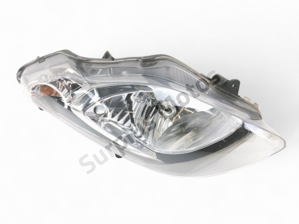 Optique avant gauche