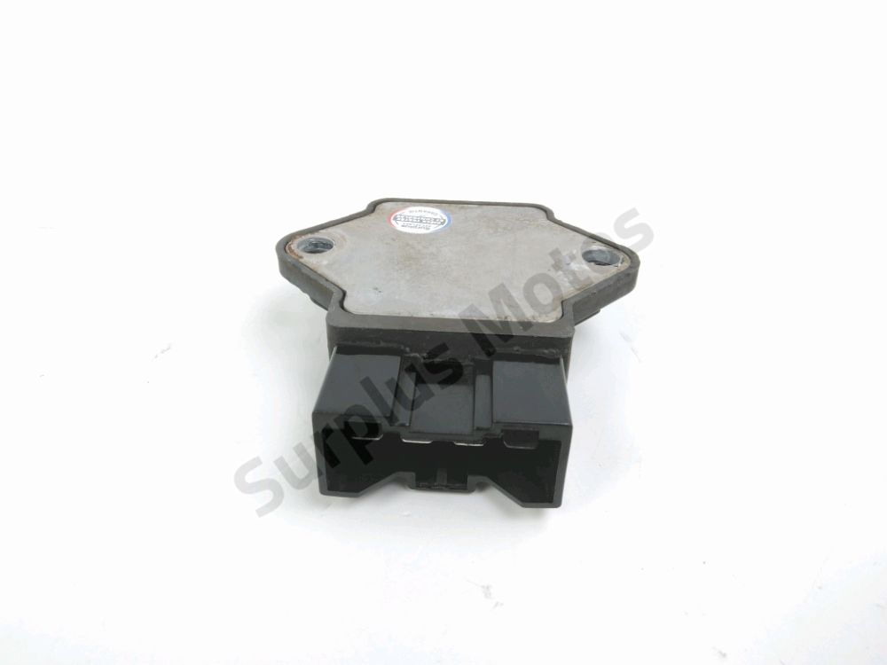 REGULATEUR DE TENSION