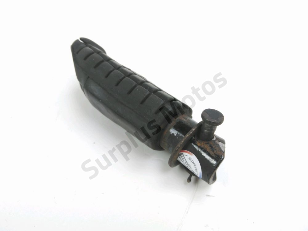 REPOSE PIEDS ARRIERE DROIT